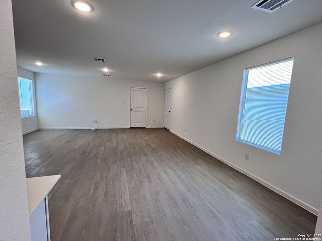 3726 Glade Crk, San Antonio, TX 78245