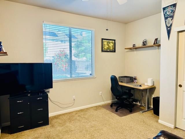 10171 Wildhawk Dr, Sacramento, CA 95829