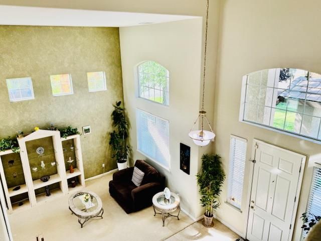 10171 Wildhawk Dr, Sacramento, CA 95829