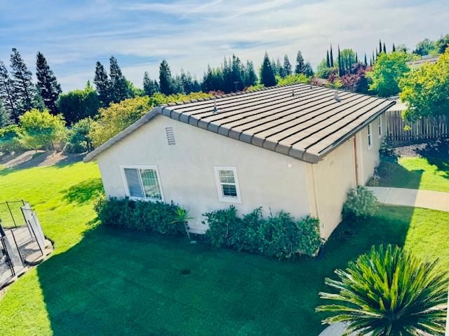 10171 Wildhawk Dr, Sacramento, CA 95829