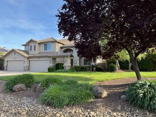 10171 Wildhawk Dr, Sacramento, CA 95829