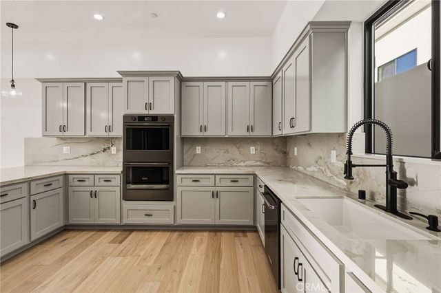 2500 Phelan Lane, Redondo Beach, CA 90278