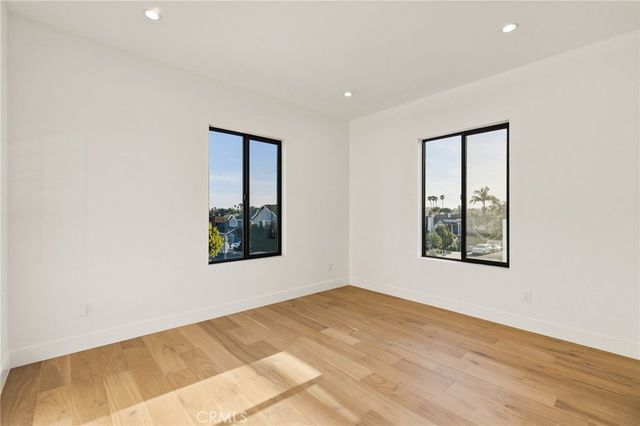 2500 Phelan Lane, Redondo Beach, CA 90278