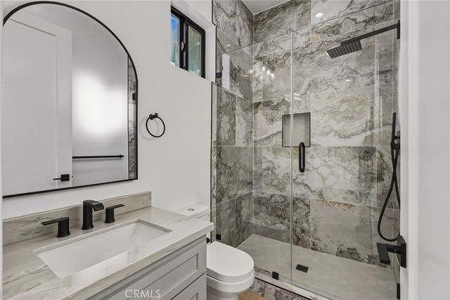 2500 Phelan Lane, Redondo Beach, CA 90278