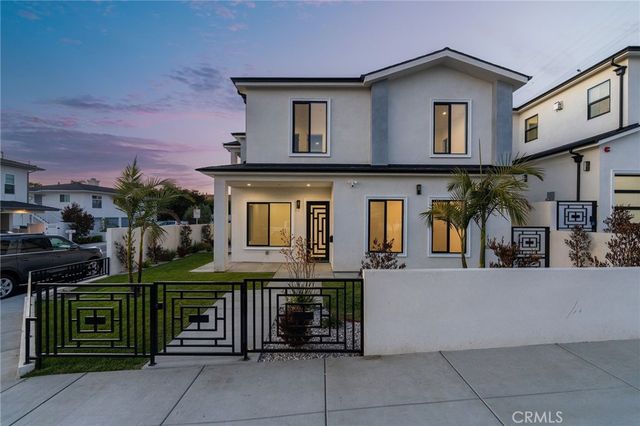2500 Phelan Lane, Redondo Beach, CA 90278