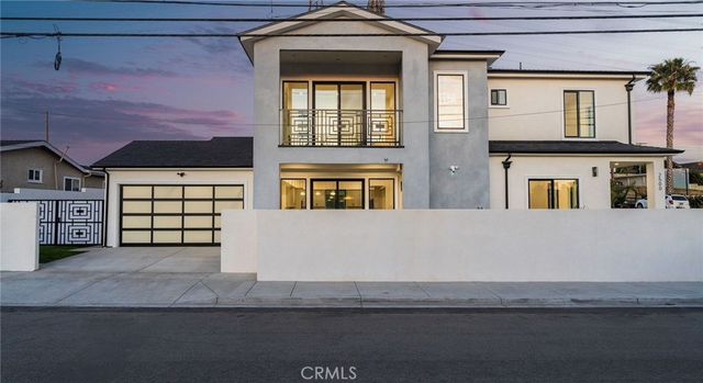 2500 Phelan Lane, Redondo Beach, CA 90278