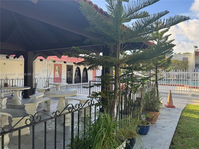 8701 SW 141st St M7, Palmetto Bay, FL 33176