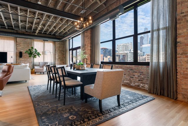 420 W Grand Avenue 5D, Chicago, IL 60654