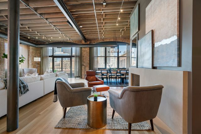 420 W Grand Avenue 5D, Chicago, IL 60654
