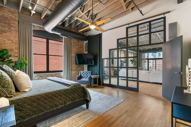 420 W Grand Avenue 5D, Chicago, IL 60654