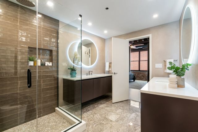 420 W Grand Avenue 5D, Chicago, IL 60654