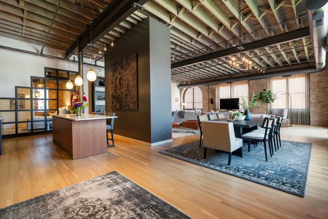 420 W Grand Avenue 5D, Chicago, IL 60654
