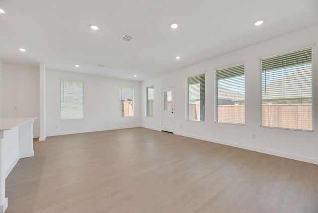 10032 Crystal Bend Drive, Fort Worth, TX 76108