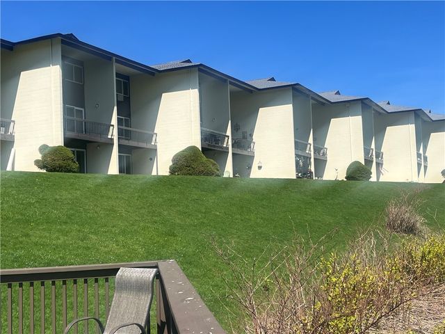 400 Narragansett Parkway EI-2, Warwick, RI 02888