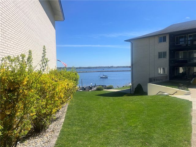 400 Narragansett Parkway EI-2, Warwick, RI 02888
