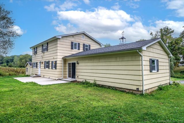 133 Sugar Street, Newtown, CT 06470