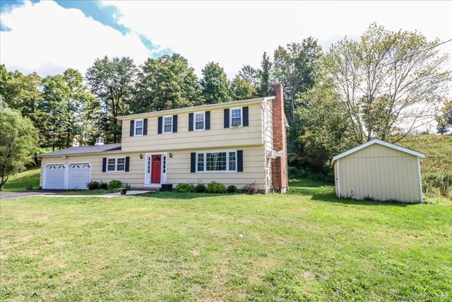 133 Sugar Street, Newtown, CT 06470