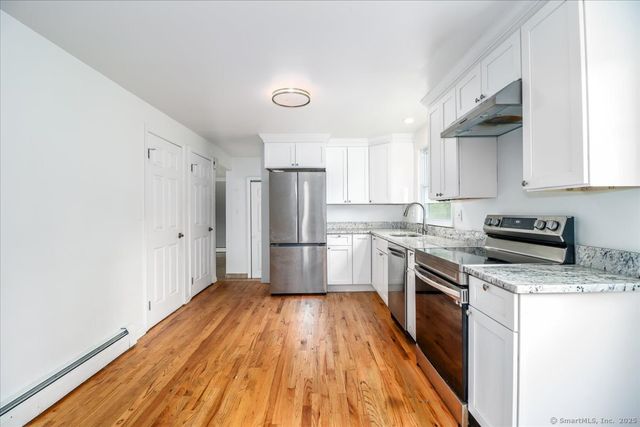 133 Sugar Street, Newtown, CT 06470