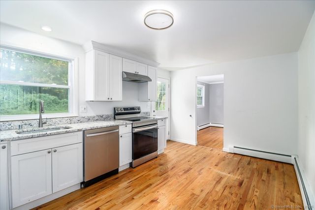 133 Sugar Street, Newtown, CT 06470