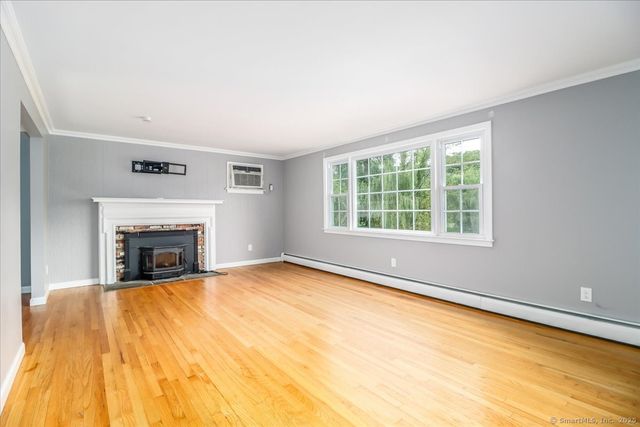 133 Sugar Street, Newtown, CT 06470