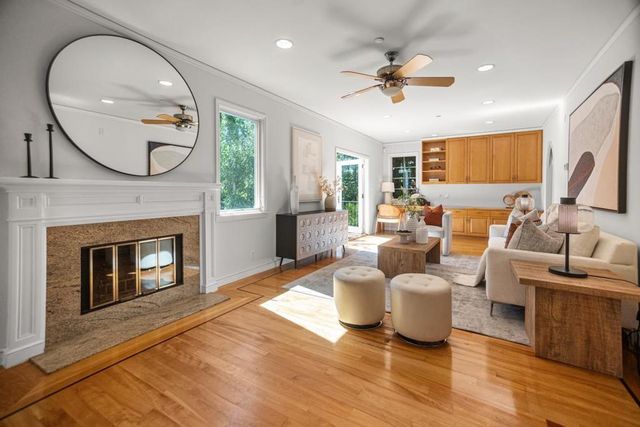 307 Aragon Boulevard, San Mateo, CA 94402