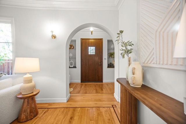 307 Aragon Boulevard, San Mateo, CA 94402