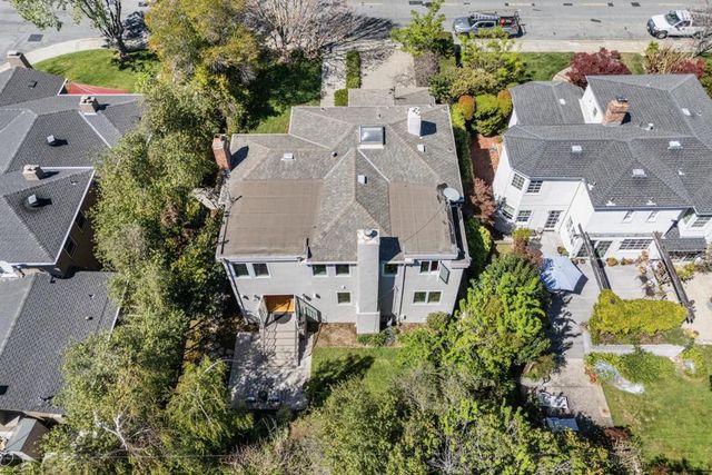 307 Aragon Boulevard, San Mateo, CA 94402