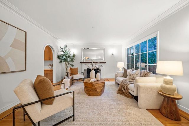 307 Aragon Boulevard, San Mateo, CA 94402