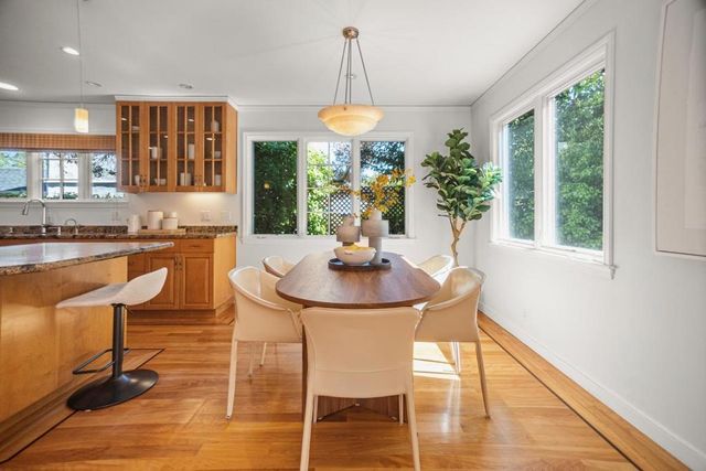 307 Aragon Boulevard, San Mateo, CA 94402