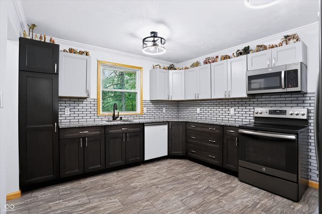 3806 S Emerson Avenue, Indianapolis, IN 46203