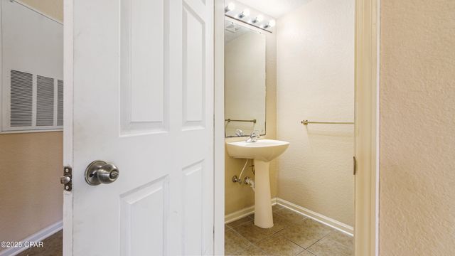 1602 Baldwin Rowe Circle 1602, Panama City, FL 32405