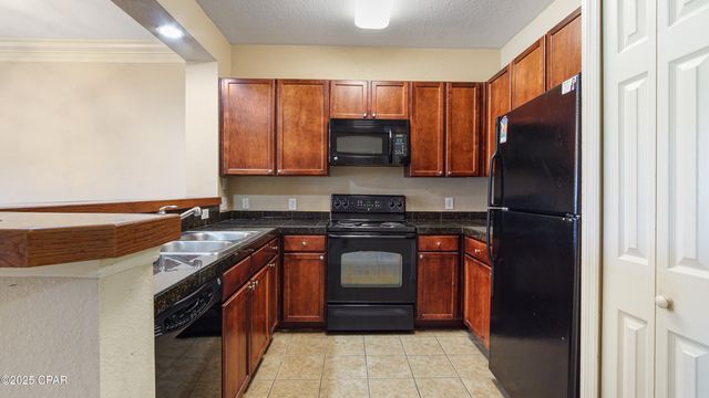 1602 Baldwin Rowe Circle 1602, Panama City, FL 32405