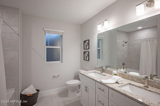 2743 CHELTON Road, Jacksonville, FL 32216