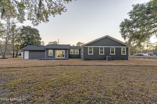 2743 CHELTON Road, Jacksonville, FL 32216
