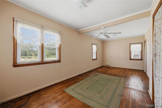 19029 Florian Street, Roseville, MI 48066
