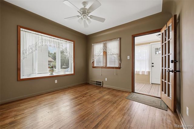 19029 Florian Street, Roseville, MI 48066
