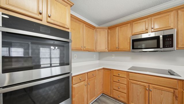 9178 OLD BROOK CV, Memphis, TN 38018