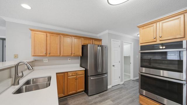 9178 OLD BROOK CV, Memphis, TN 38018