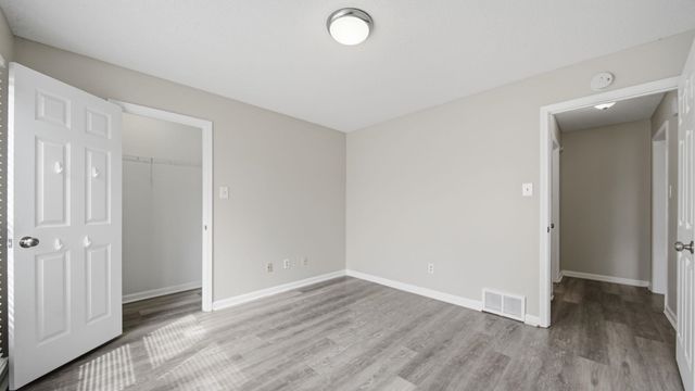 9178 OLD BROOK CV, Memphis, TN 38018