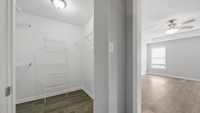 9178 OLD BROOK CV, Memphis, TN 38018