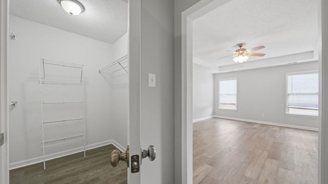 9178 OLD BROOK CV, Memphis, TN 38018