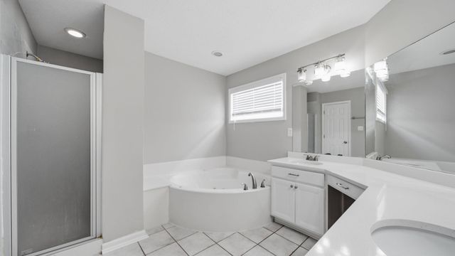 9178 OLD BROOK CV, Memphis, TN 38018