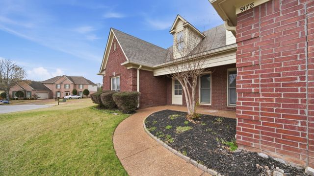 9178 OLD BROOK CV, Memphis, TN 38018