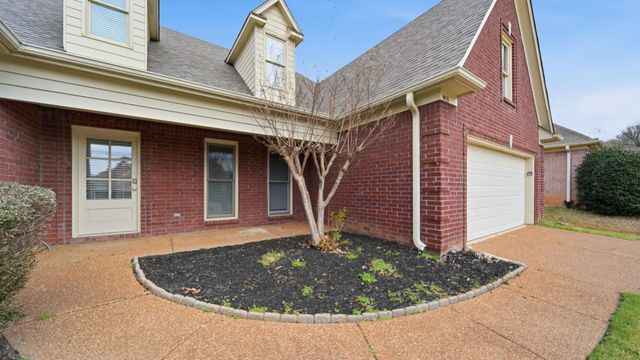 9178 OLD BROOK CV, Memphis, TN 38018