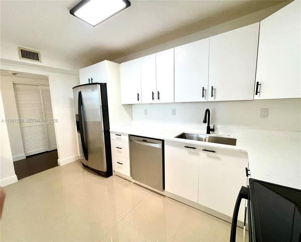 19390 Collins Ave 316, Sunny Isles Beach, FL 33160