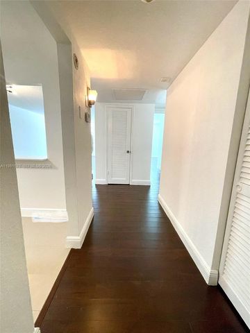 19390 Collins Ave 316, Sunny Isles Beach, FL 33160