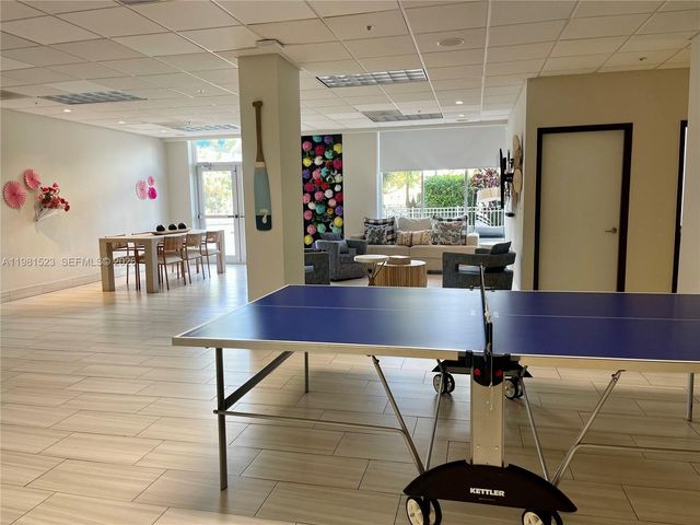 19390 Collins Ave 316, Sunny Isles Beach, FL 33160