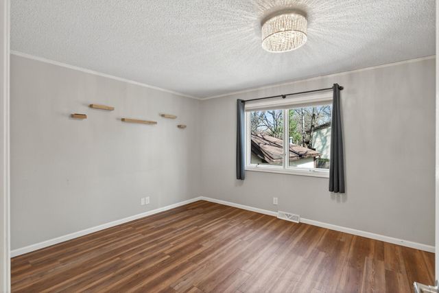 17129 Eveleth Street NE, Ham Lake, MN 55304