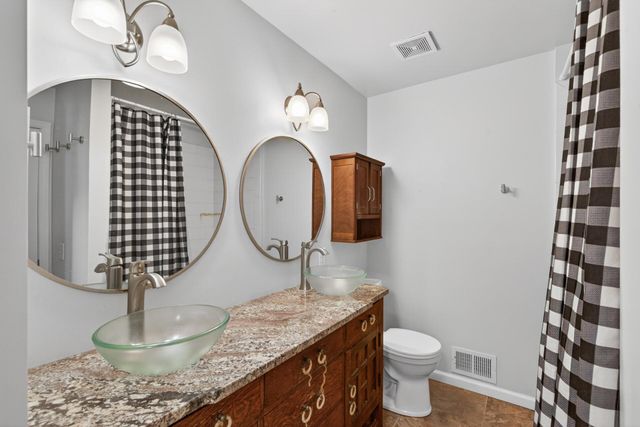 17129 Eveleth Street NE, Ham Lake, MN 55304