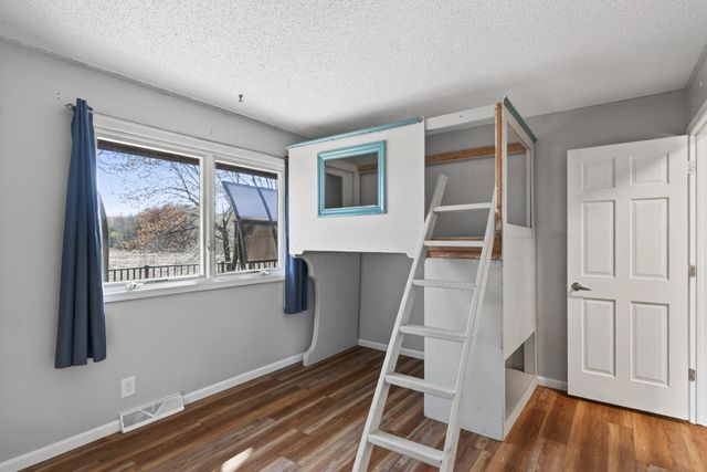 17129 Eveleth Street NE, Ham Lake, MN 55304